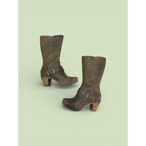 Dansko Rylan Western Heeled Boots Womens 40 9.5 Brown Buckle Harness Stud Y2K